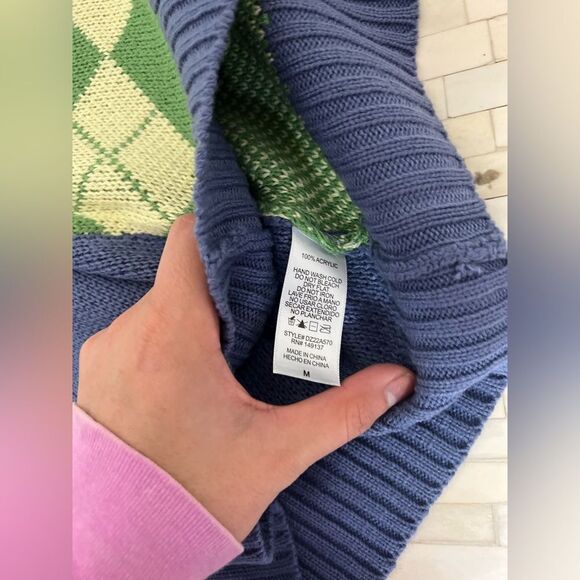 Green vest - Picture 2 of 6